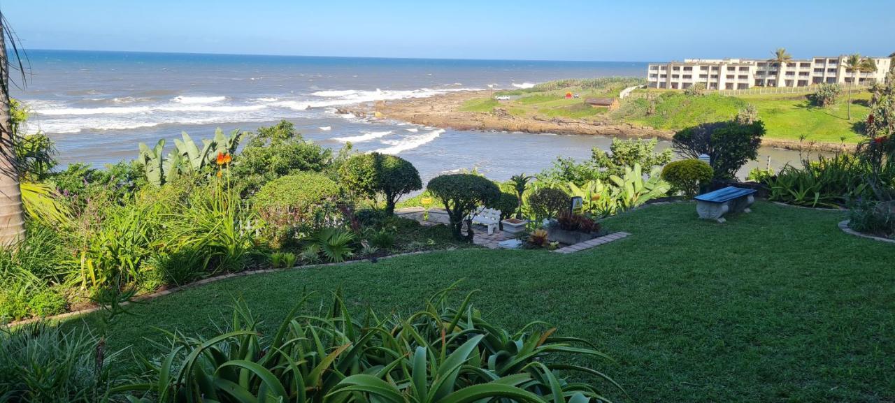 Aride 4 Awesome View Of Uvongo Main Swimming Beach From Communal Braai Area Margate Extérieur photo